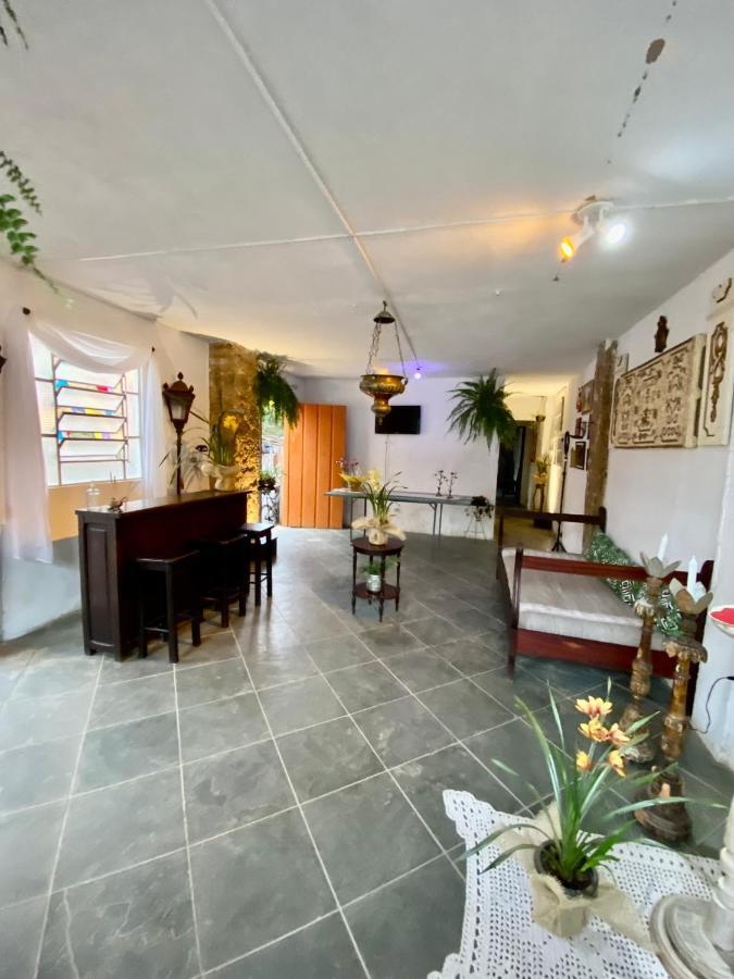 Hostel Dona Generoza Параті Екстер'єр фото
